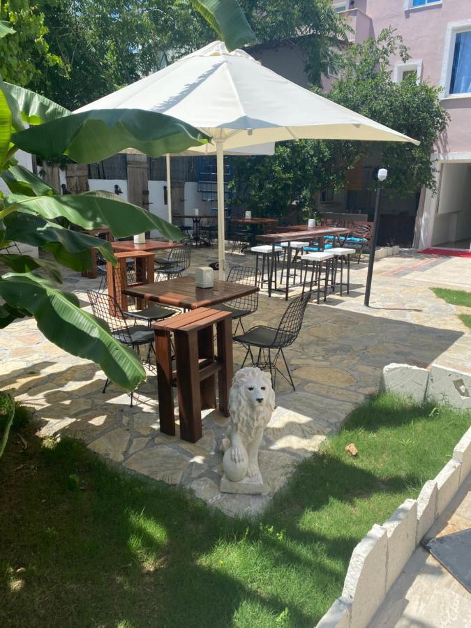 Mavi Butik Apart Çeşme Exterior foto