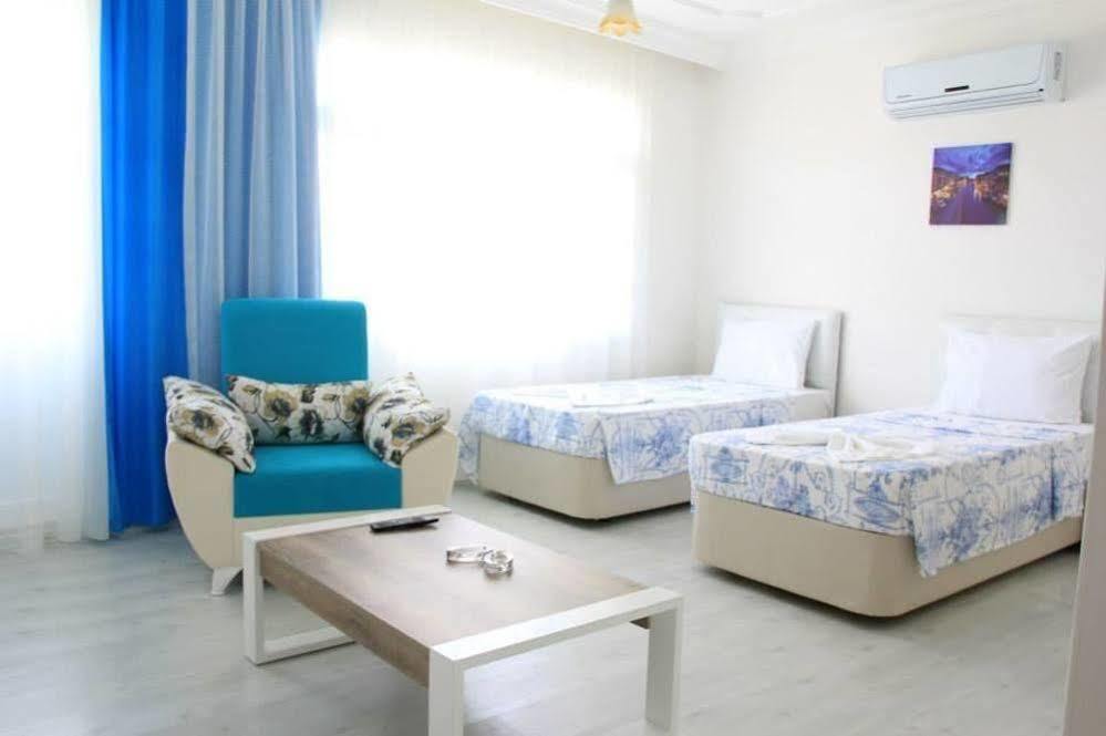 Mavi Butik Apart Çeşme Exterior foto