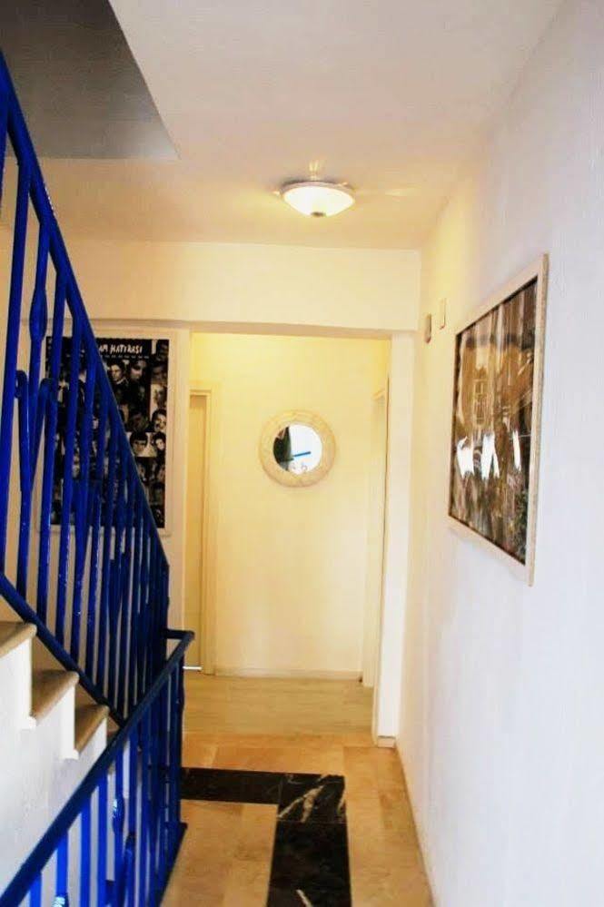 Mavi Butik Apart Çeşme Exterior foto