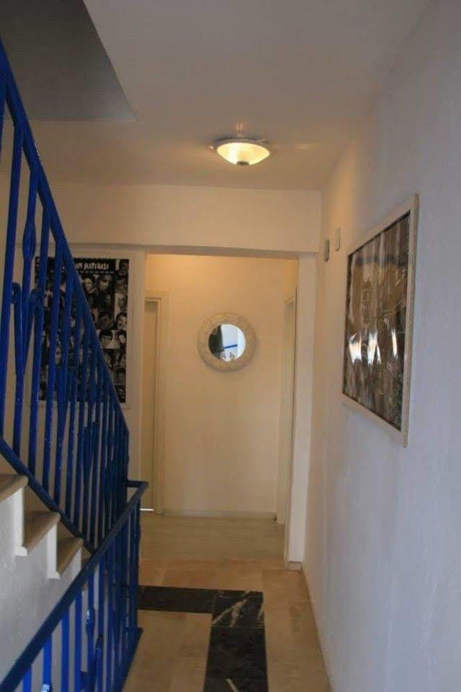 Mavi Butik Apart Çeşme Exterior foto